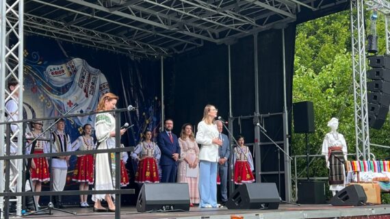 Moldoveni.cz la Festivalul „Hora Dorului” din Kempen, Germania